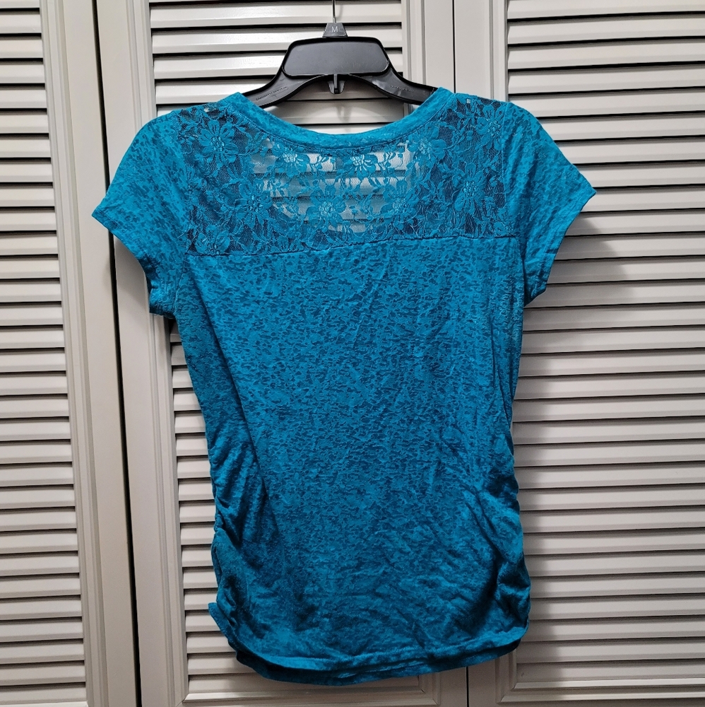 Top - Picture 2 of 2